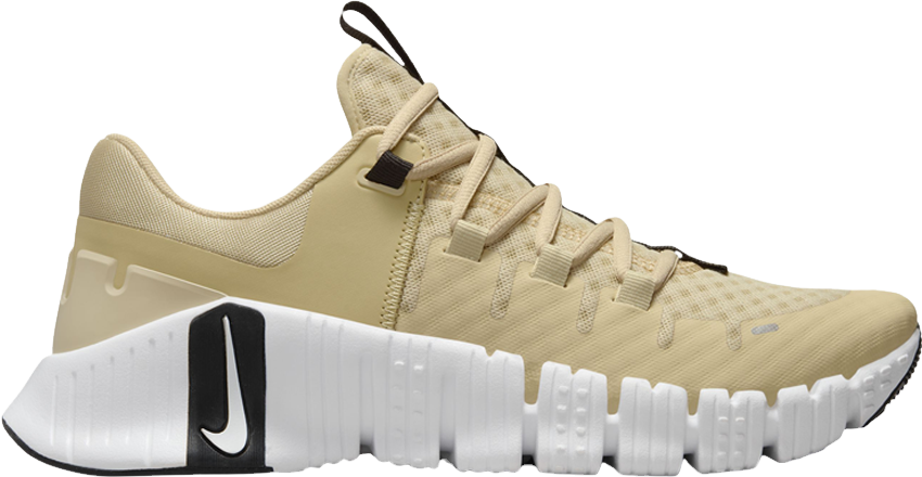 Nike Men’s Free Metcon 5 TB in University Gold Size 8.5 - Nike Free Metcon 5 TB University Gold for sale  main image 3