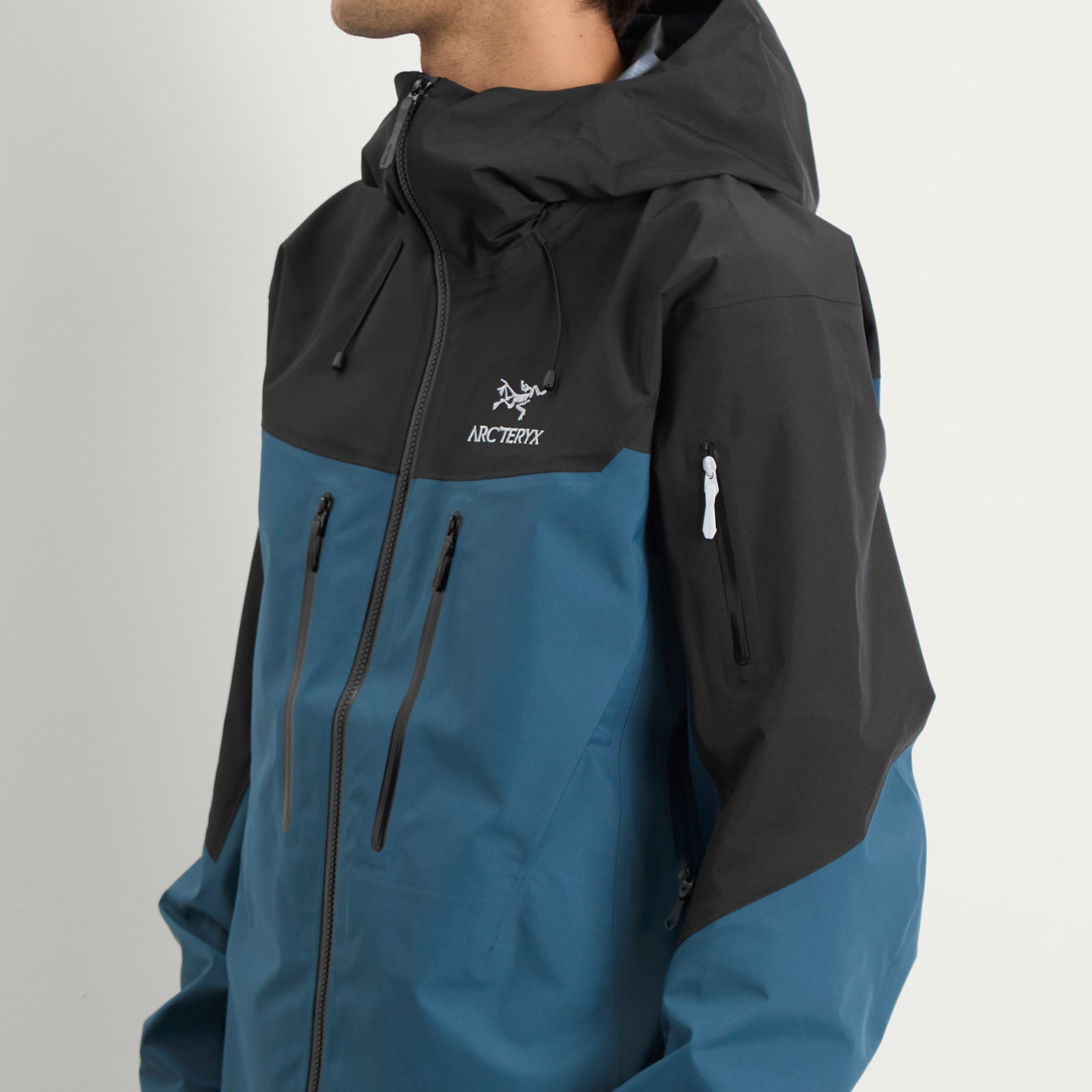 Arc'Teryx Alpha Sv Weather-Resistant Jacket - Orca | Editorialist